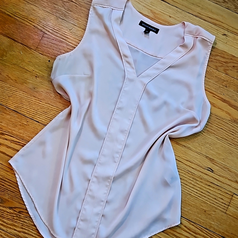 Pink Banana Republic top